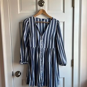 Old Navy long sleeve striped dress